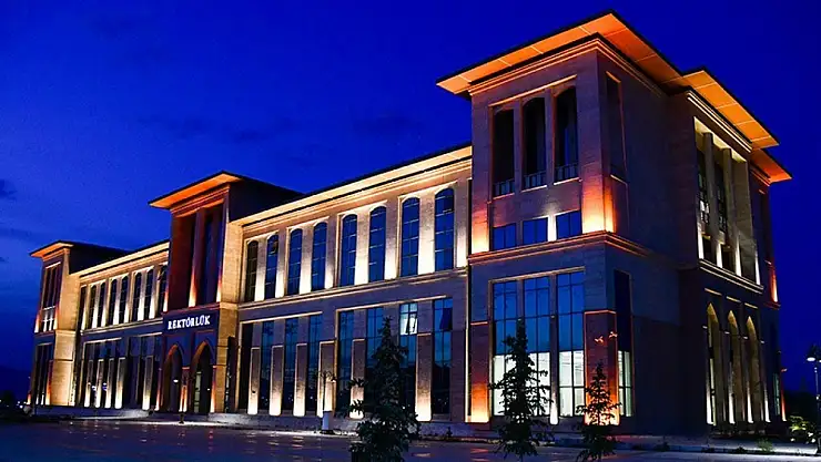 ETÜ, URAP 2025-2026 sıralamalarında Türkiye'de yükselişini sürdürüyor