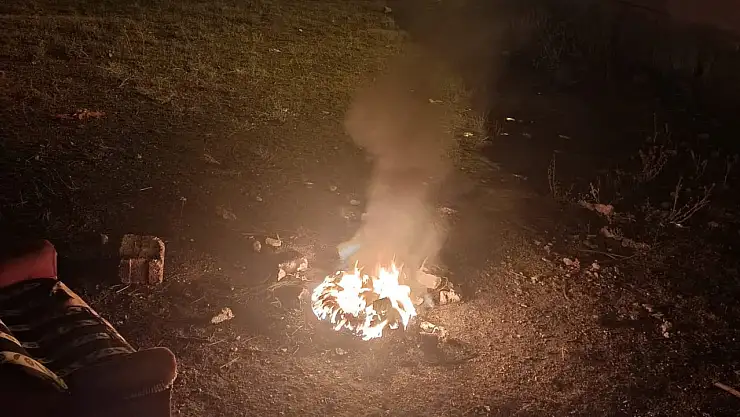 Fatih Mahallesi'nde lastik yangını paniği!