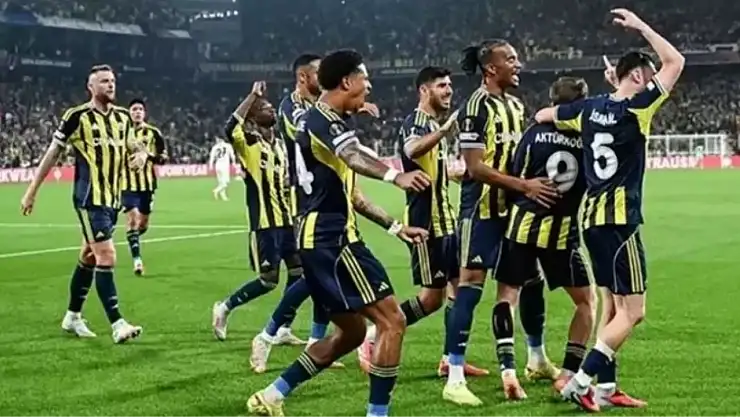 Fenerbahçe'de kimler sakat, kimler cezalı? Fenerbahçe Ferençvaroş maçı kimler eksik, oynamıyor?