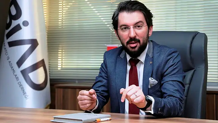 Ferhat Murat Kimdir?