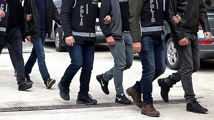 FETÖ'ye yönelik 17 ilde düzenlenen operasyonda 21 kişi gözaltına alındı!