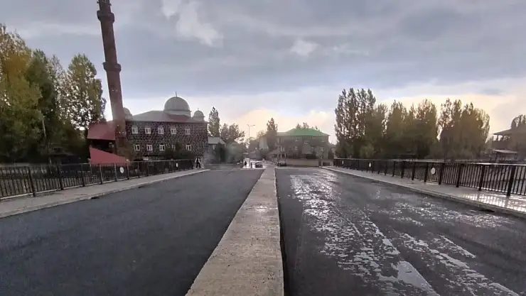 Fırat ve Fevzi Çakmak mahalleleri arasındaki köprü tamamlanıyor mu?