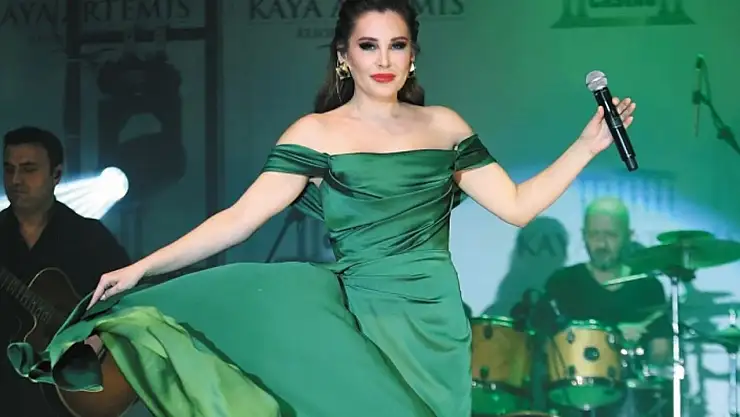 Funda Arar Nereli, Vanlı mı?