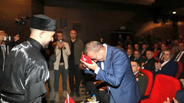 Gazi Mustafa Kemal Atatürk'ün Gazi Kars'ı Ziyaretinin 101. Yıl Dönümü Coşkuyla Kutlandı