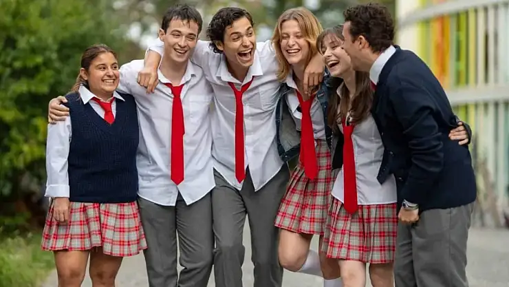 Geleceğe Mektuplar dizisi bitti mi, neden? Geleceğe Mektuplar 2. sezon ne zaman çıkacak?