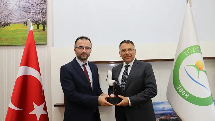 Gençlik ve Spor İl Müdürü Recai Şahin'den Rektör Gürel'e Kutlama Ziyareti!