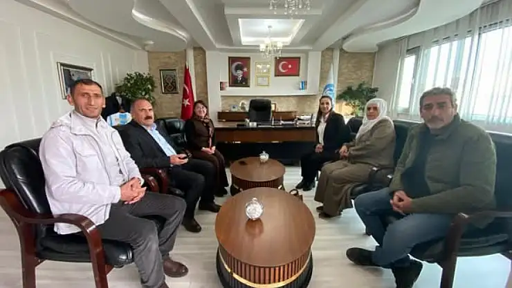 Gevaş Belediyesi'nden Çaldıran'a Ziyaret