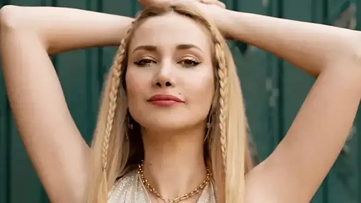 Gökçe'nin Evliliği Bitti mi? Sanatçı Yeni Bir Başlangıç mı Yapıyor?