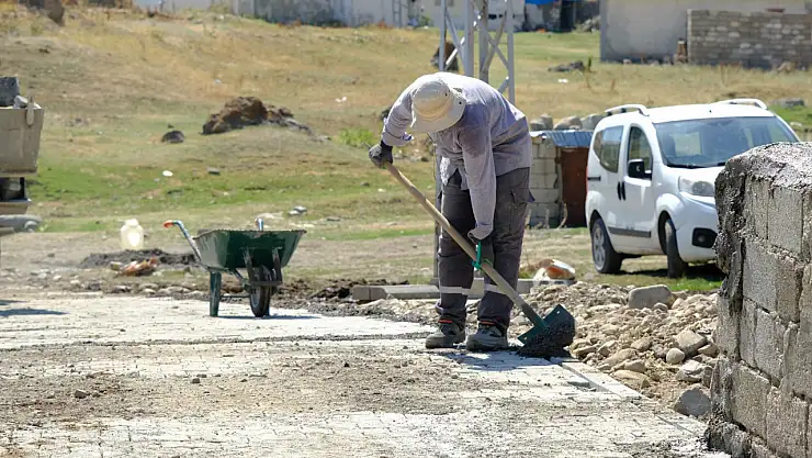 Güneykaya Köyü'nde ulaşım kolaylaşıyor: Parke döşeme tamamlandı