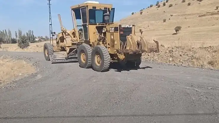 Güroymak'ta Şentepe Mahallesi'ne Modern Asfalt Yollar