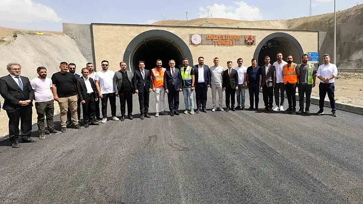 Güzeldere Tüneli'nin İkinci Tüpünde Çalışmalar Tamamlanmak Üzere