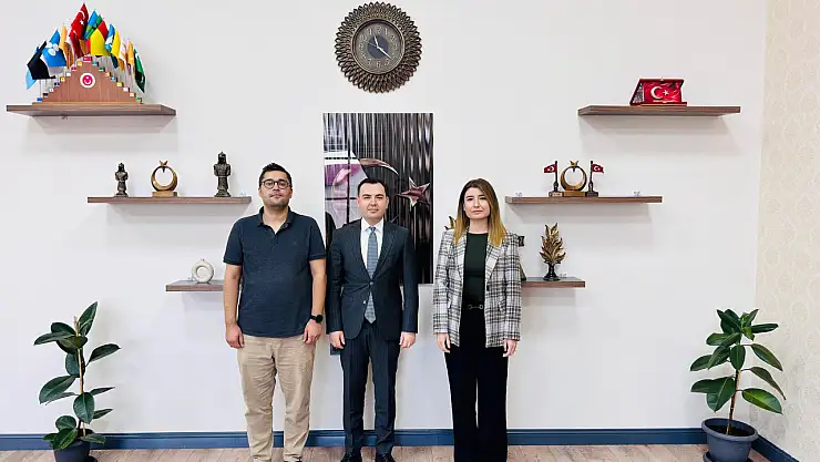 Hasköy'de Sağlık Grup Başkanlığı Görev Değişimi Kaymakam Güney'den Ziyaret