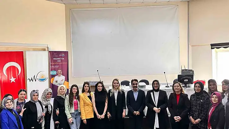 'Her Şeye Rağmen, Mazeret Yok Çıkış Var Van' semineri düzenlendi