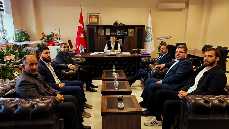 Hizan İlçe Müftülüğünden Dekan Aydın'a Tebrik Ziyareti