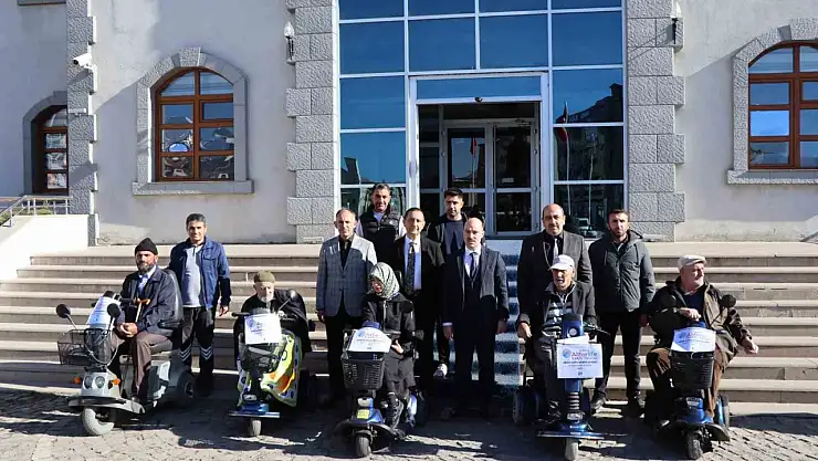 Hollanda'dan Türkiye'ye özel ihtiyaçlı bireylere 2025 Yılı Akülü Araba Yardım Projesi desteği