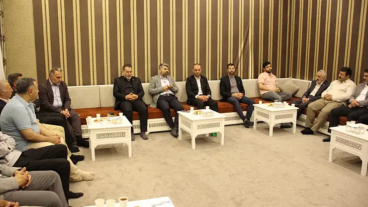 Ağrı HÜDA PAR'dan aile ve toplum odaklı yasa teklifi açıklaması