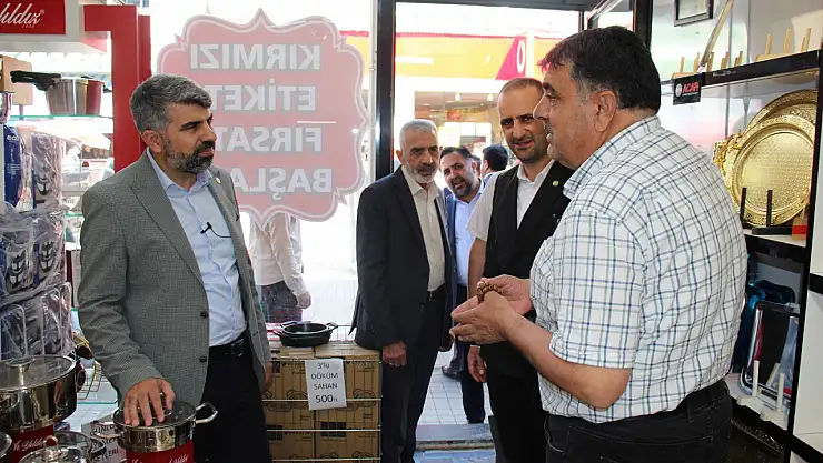HÜDA PAR Milletvekili Dinç Ağrı'da esnafı dinledi