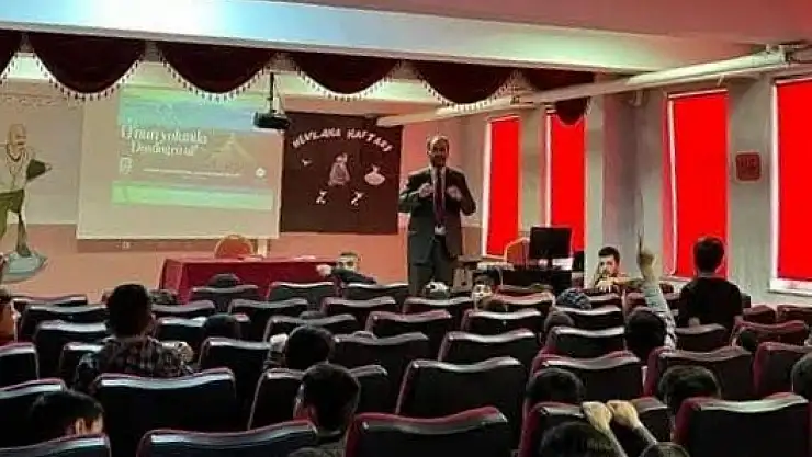 Hz. Peygamber'in öğretileri, Ağrı'da gençlerle buluştu