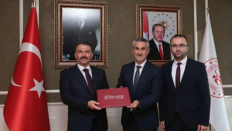 Iğdır'da Gençler İçin Yeni Spor Tesisleri Protokolü İmzalandı