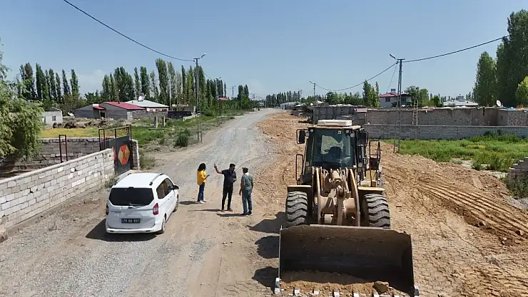 Iğdır'da Kader Sokak'ta altyapı güçlendiriliyor, dolgu çalışmalarıyla yaşam kalitesi artıyor
