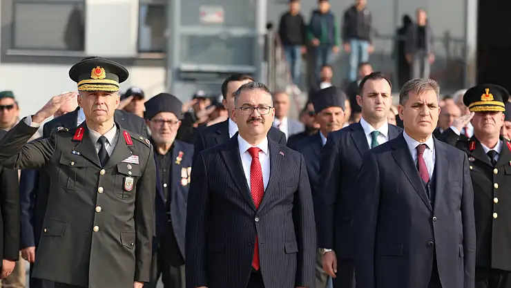 Iğdır'da Kurtuluşun 105. Yıl Dönümü Çelenk Töreni ile Anıldı