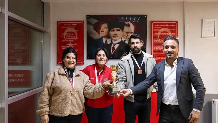 Iğdır'da Öğretmenler Dart Turnuvasında Buluştu