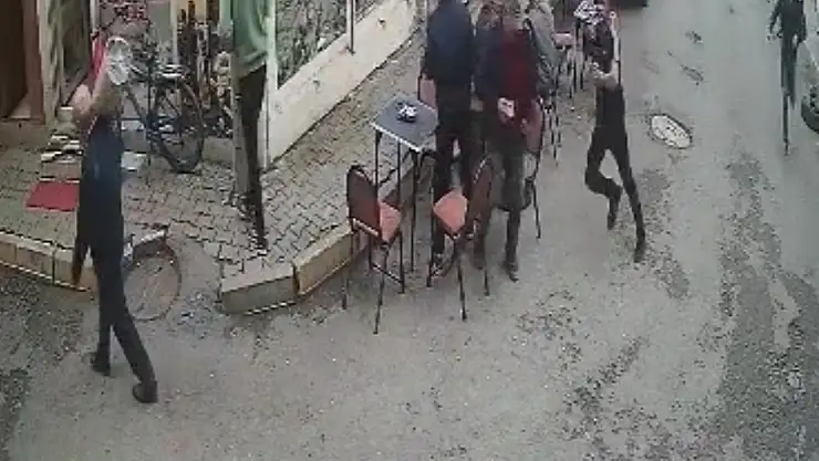 Iğdır'da silahlı kovalamaca: Vatandaşlar panik içinde güvenli alana sığındı