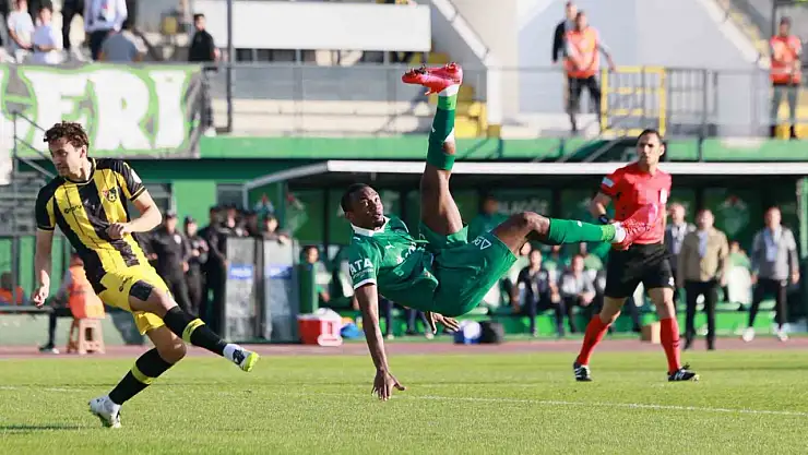 Iğdır FK, İstanbulspor'u 2-1 yenerek 9. haftada önemli bir galibiyet aldı