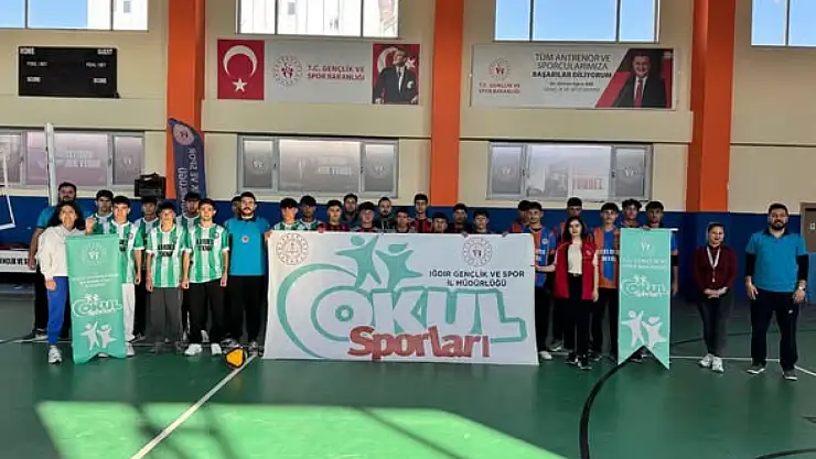 Iğdır Gençler Voleybol İlçe Müsabakaları Tamamlandı