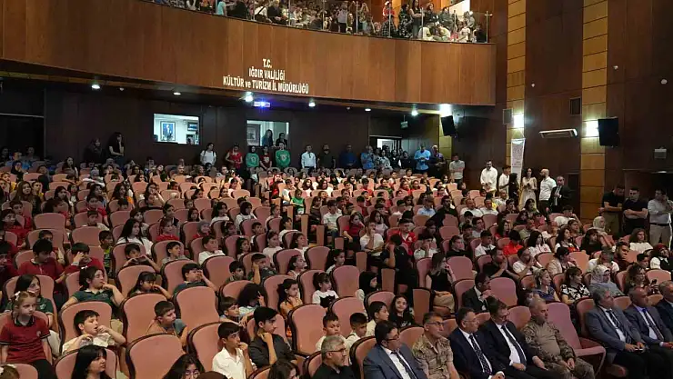 Iğdır'ın Yıldızları Ödül Töreni Gerçekleştirildi!