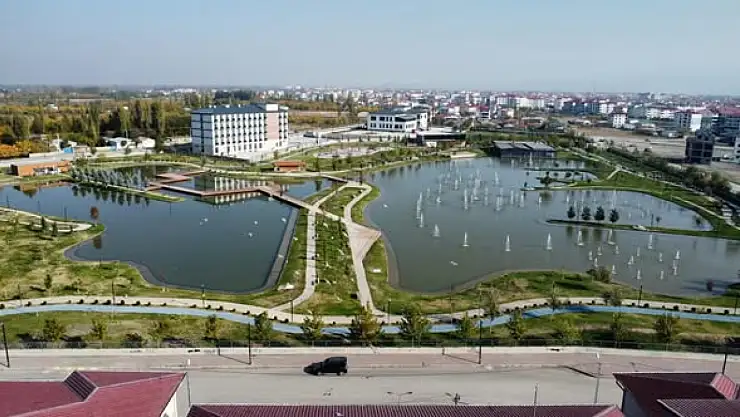 Iğdır Millet Bahçesi, Havadan Görüntülendi: Şehrin Yeşil Kalbi Büyülüyor