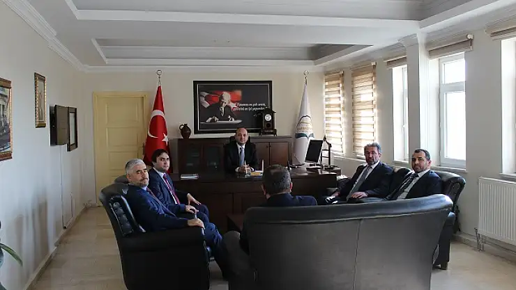 Iğdır Müftüleri Kaymakam Göktaş'ı Ziyaret Etti, Dostluk Mesajları Paylaşıldı