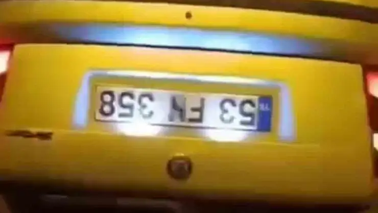 Iğdır-Tuzluca karayolunda otomobil refüje çarptı, 1 kişi yaralandı