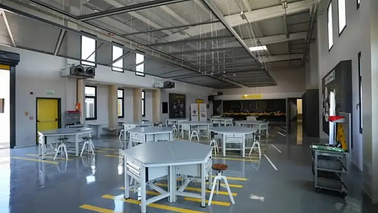 Iğdır Üniversitesi'ne 30 Milyon TL'lik Milli Teknoloji Atölyesi Yatırımı