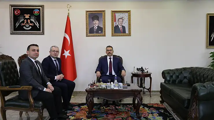 Iğdır Valisi Ercan Turan, Ziraat Bankası Aras Şube Müdürü'nü Makamında Ağırladı