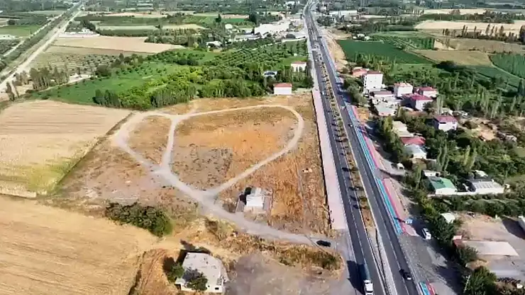 Iğdır Valisi Turan, Yeni Adliye Sarayı ve Lojman İnşaatını İnceledi