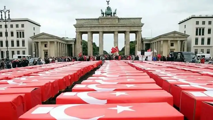 İki Şehit Tabutu Neden Farklıdır?