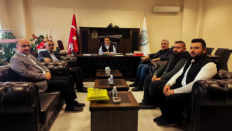 İlim Yayma Cemiyeti'nden Dekan Aydın'a Tebrik ve İstişare Ziyareti