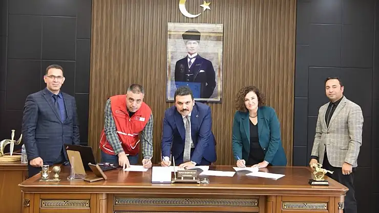 İpekyolu'nda Muhtaçlara Sıcak Yemek Desteği