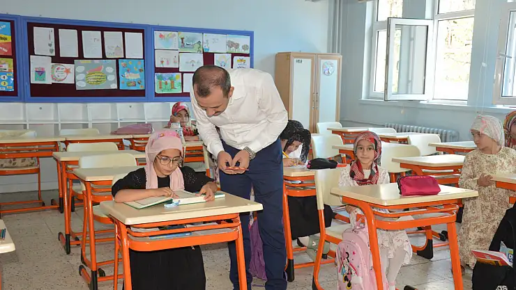 İspir Kaymakamı Poçanoğlu'ndan Yaz Kur'an Kurslarına Ziyaret