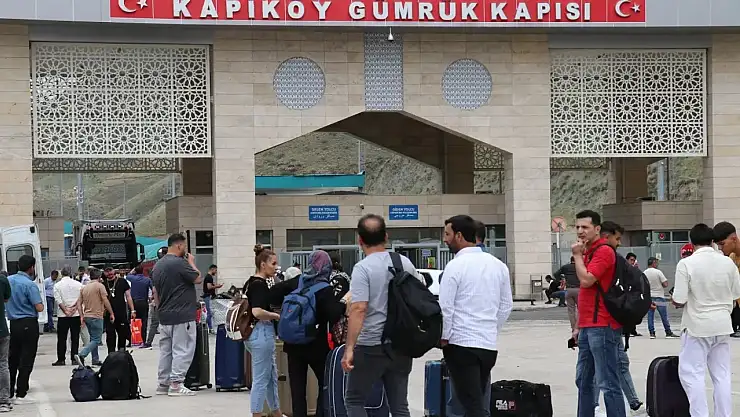 İsrail'in İran'a Saldırısı: Turistler İntikam Hissiyle Dolu, Tansiyon Yükseliyor!