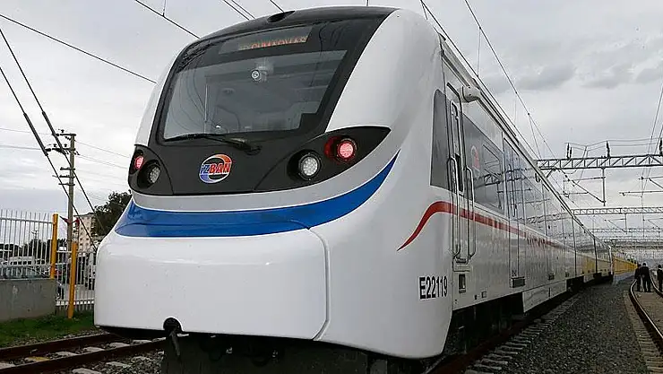İZBAN Neden Çalışmıyor? 18 Ağustos 2025 İptal Edilen Seferler – Tam Liste!