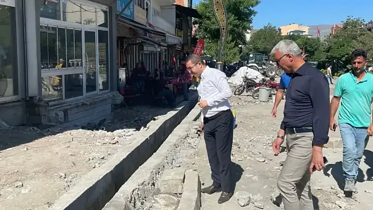 Kağızman'da Estetik ve Altyapı İyileştirme Çalışmaları Hızla Devam Ediyor