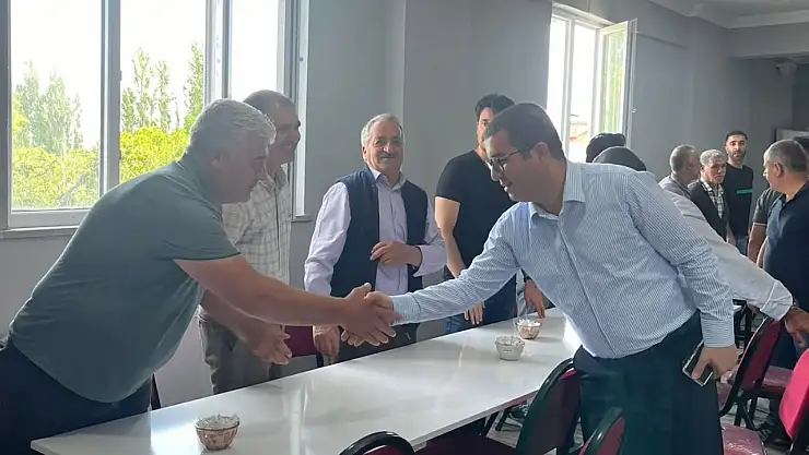 Kağızman Kaymakamı, Aşağı Kümbet Mahallesi'nde halkla bir araya gelerek ihtiyaçları dinledi