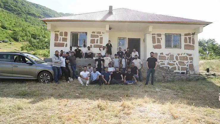 Karabeyli Gençler Geleneksel Piknik Şenliğinde Bir Araya Geldi!