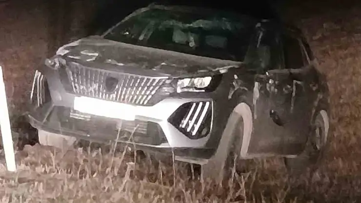 Karayazı'da trafik kazası: Hava yastıkları açılmadı, sürücünün soğukkanlılığı can kaybını önledi