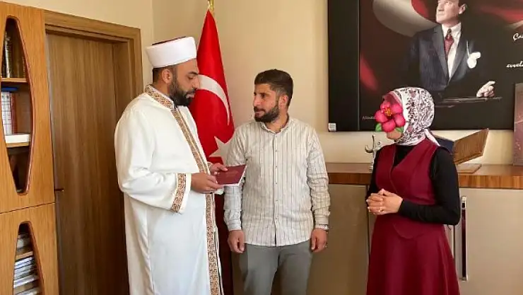Karayazı Müftülüğünde Resmi Nikah Töreni Gerçekleşti