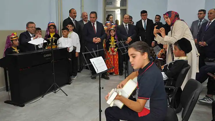 Kars'ta 2025-2026 Eğitim Öğretim Yılı Coşkuyla Başladı