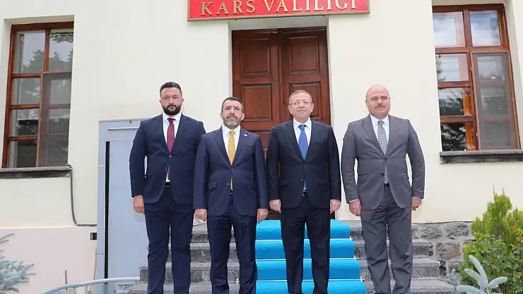 Kars'ta AK Parti heyeti Valilik'te yerel sorunları görüştü, iş birliği vurgusu yapıldı
