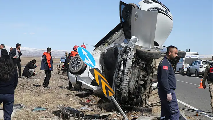 Kars'ta feci kaza: 1 ölü 6 yaralı